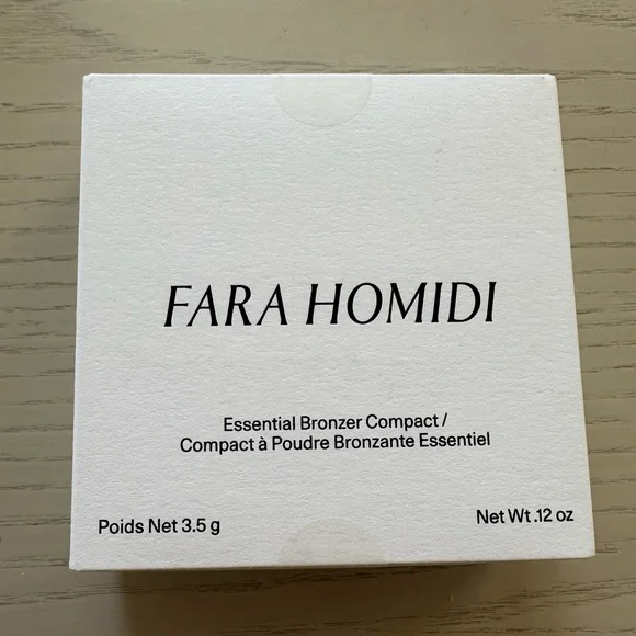 Fara Homidi Essential Bronzer Compact NWT in Bois shade - Picture 2 of 10